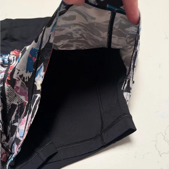 Lululemon Break Free Short Culture Clash Multi Black size 6 - Picture 7 of 8